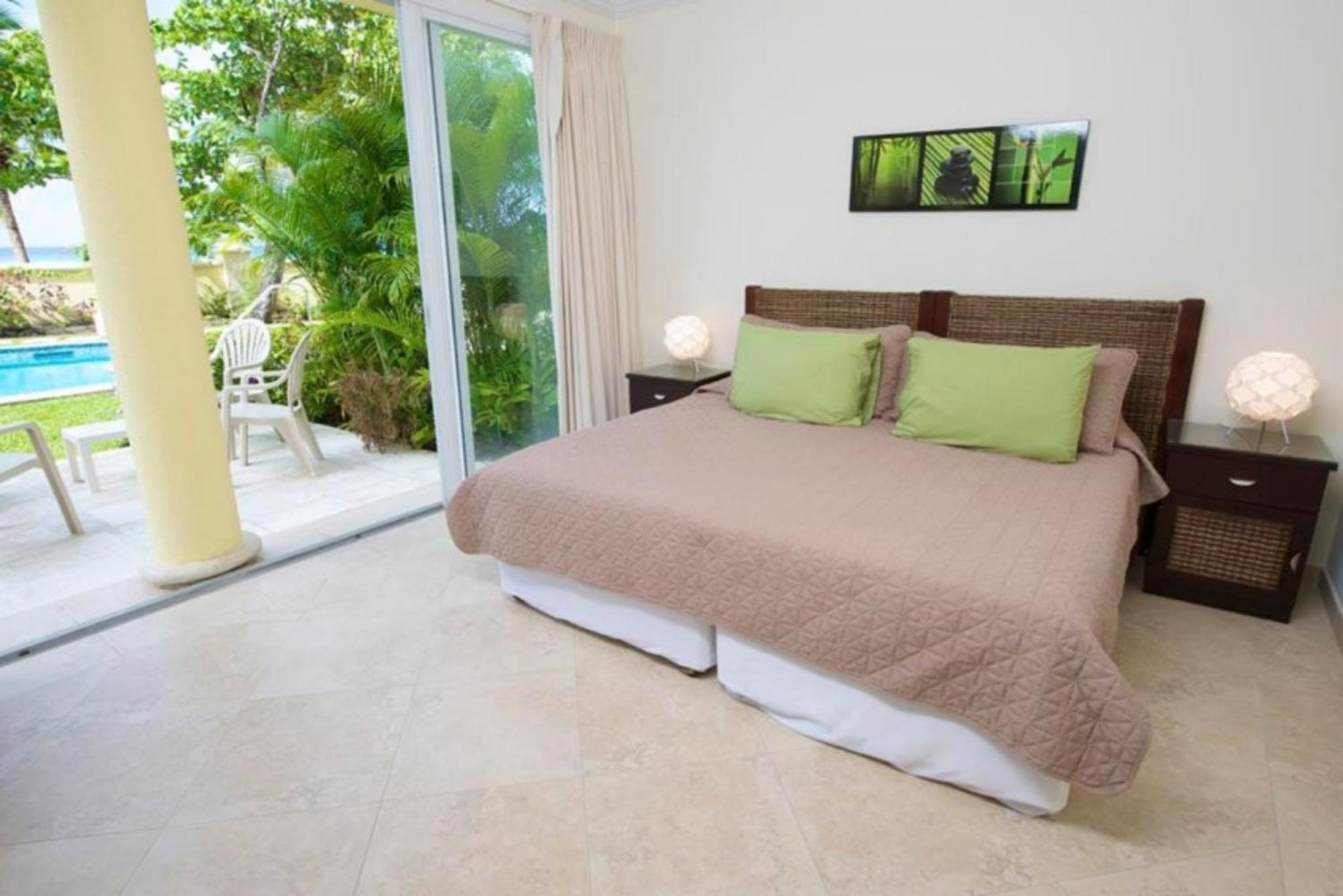Sapphire Beach Condos Christ Church Room photo
