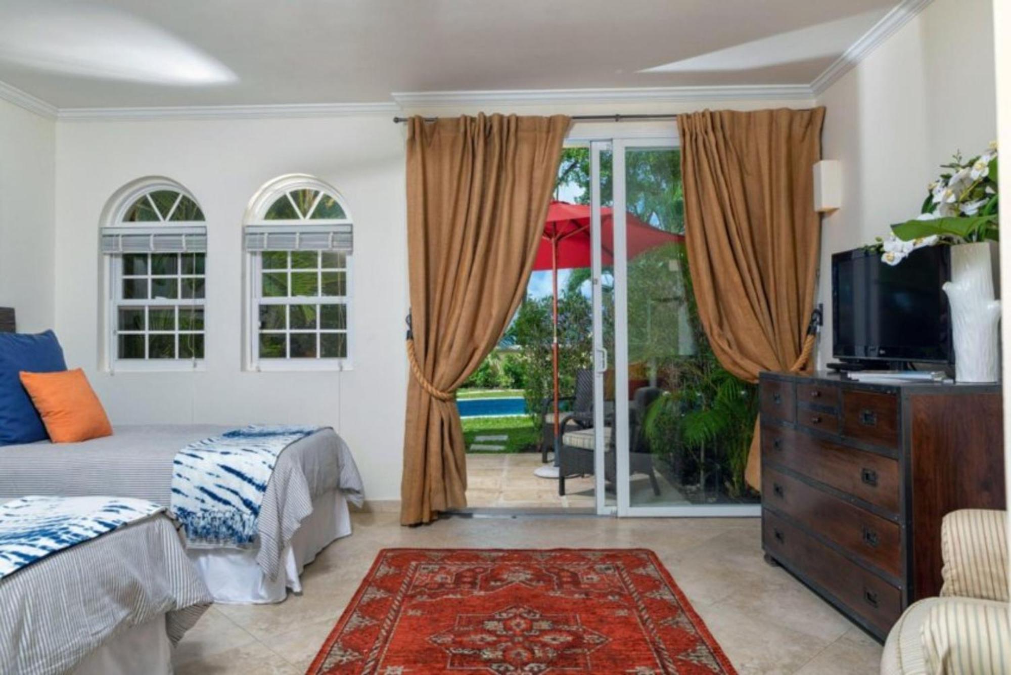 Sapphire Beach Condos Christ Church Room photo